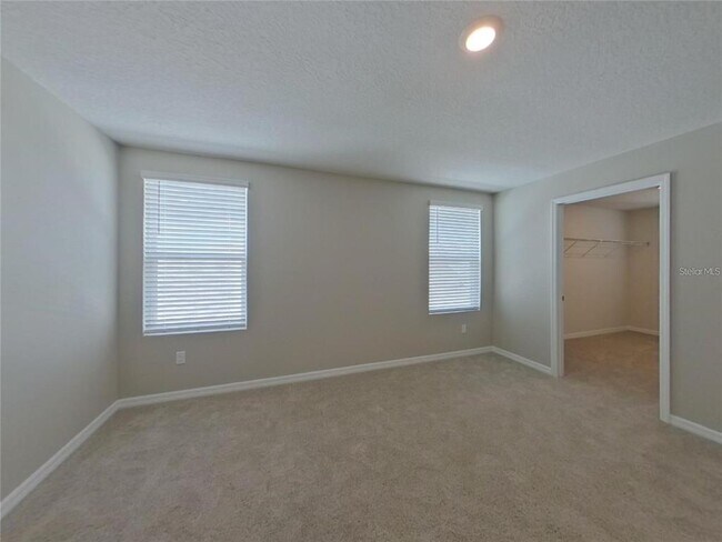 Building Photo - 10734 Hidden Banks Gln