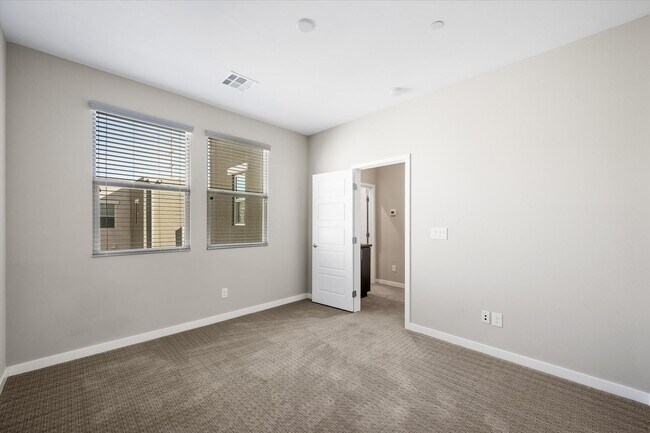 Building Photo - Affinity Rental