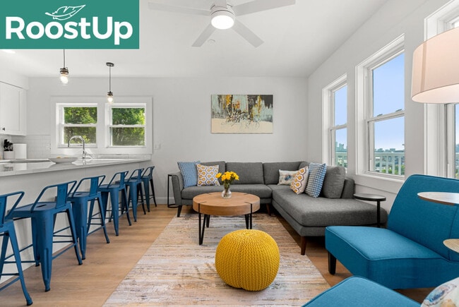 Building Photo - RoostUp Furnished Private Bedroom with Private Ensuite Bath in East Somerville!