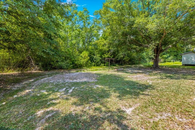 Building Photo - Spacious 3/2 home in Kinder