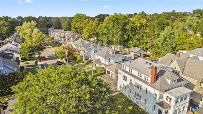 Building Photo - 16 Lilley Rd