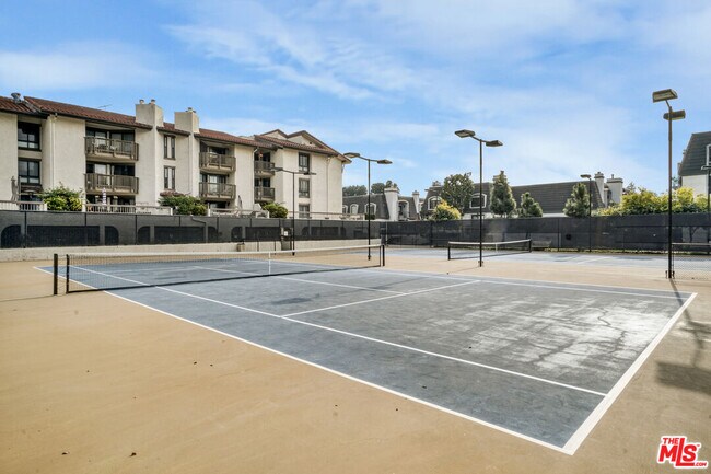 Building Photo - 8600 Tuscany Ave