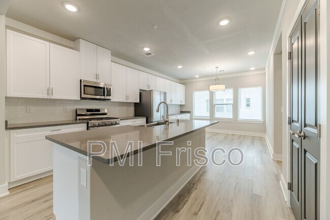 Building Photo - 3353 Norris St