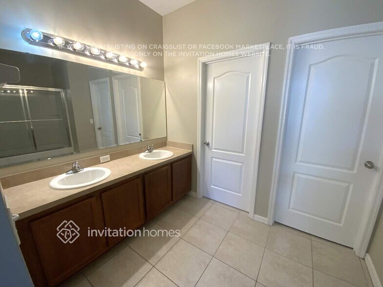 Building Photo - 1861 Centennial Ave