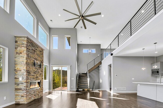 Building Photo - 28424 Tepees Way