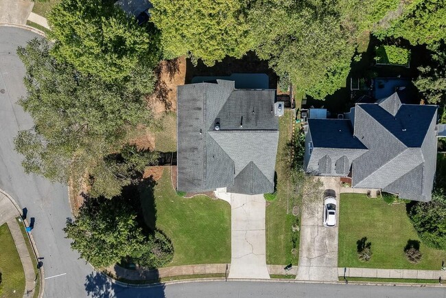 Building Photo - 5570 Cannonero Dr