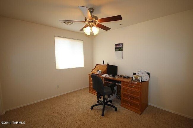 Building Photo - 8851 N Palo Verde Bluffs Pl