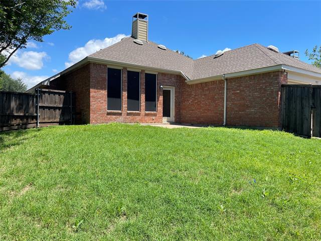 Building Photo - 9517 Thorncliff Dr