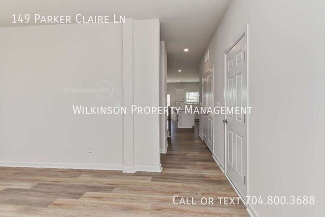 Building Photo - 149 E Parker St