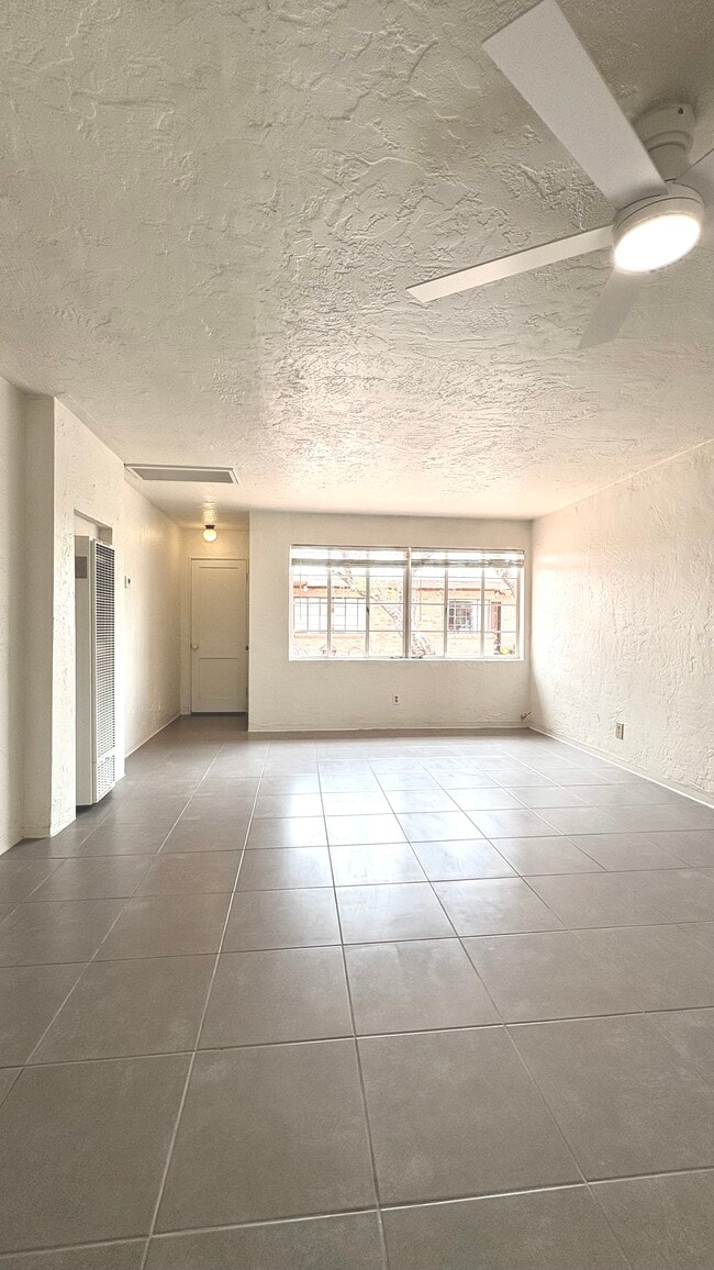 Building Photo - 2334 N Richey Blvd
