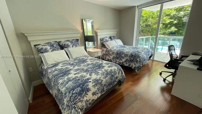 Building Photo - 200 Sunny Isles Blvd