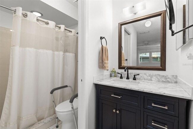 Building Photo - 3143 37th Ln S