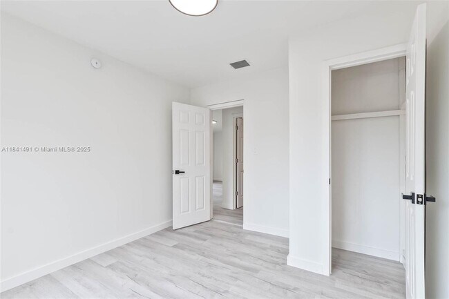 Building Photo - 25 NW 78th St