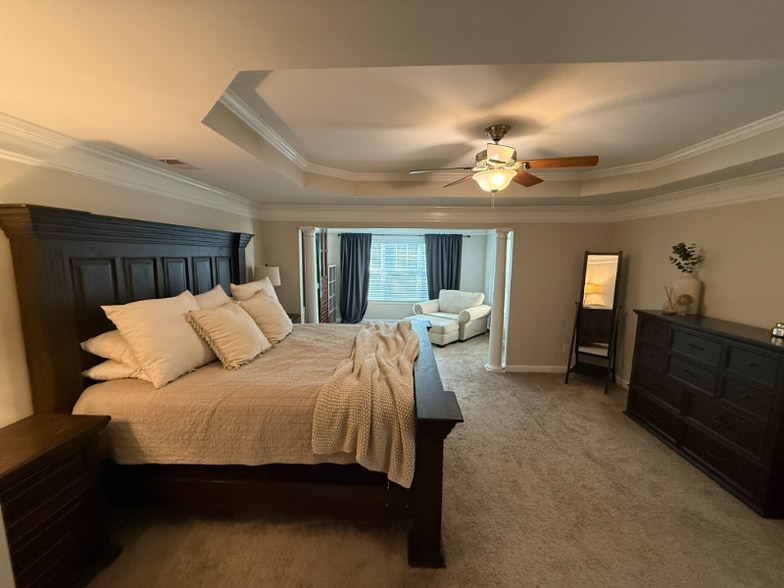 Building Photo - 2116 Cobblestone Cir NE