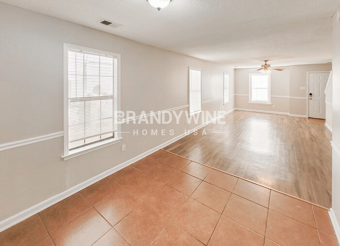 Building Photo - 8042 Port Douglas Dr