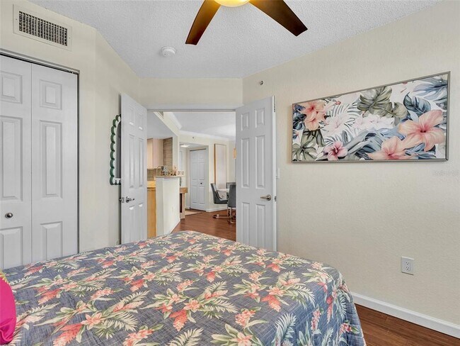 Building Photo - 1801 N Flagler Dr