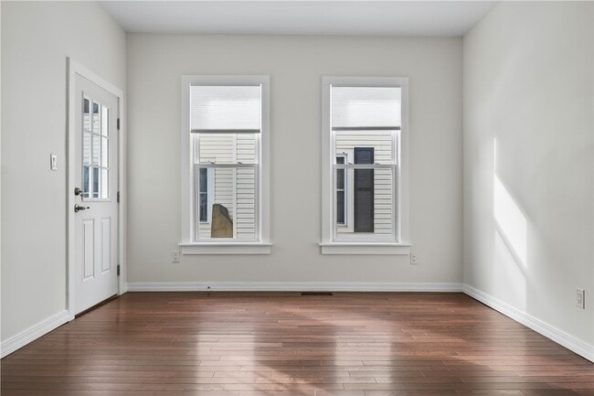 Building Photo - 38 Cedar St