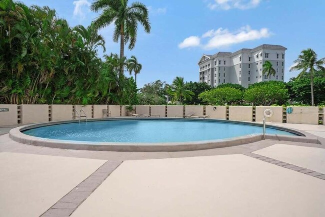 Building Photo - 2400 Presidential Way