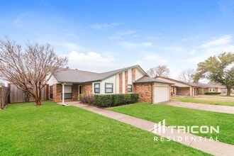 Building Photo - 3521 Kirby Creek Dr