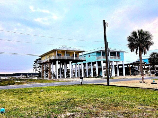 Building Photo - 21155 Keaton Beach Dr