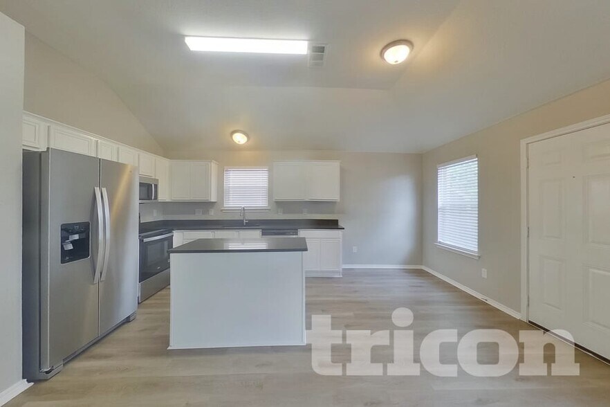 Building Photo - 1727 Oneal St