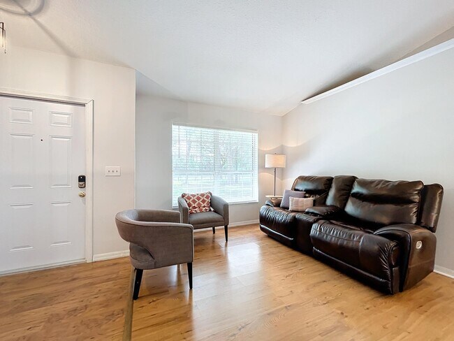 Building Photo - 14691 60th St N