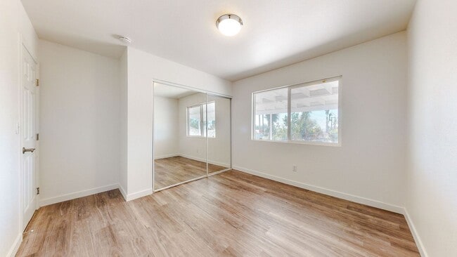 Building Photo - AVAILABLE NOW! RANCHO CUCAMONGA UPDATED Family Home 4+2