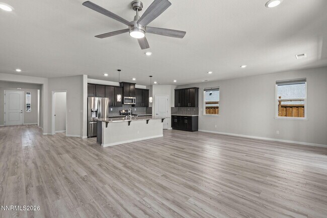 Building Photo - 7230 Treeline Ct