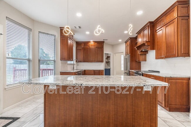 Building Photo - 20910 El Suelo Bueno