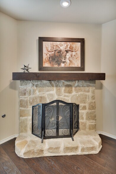 Building Photo - 117 Oakmont Dr