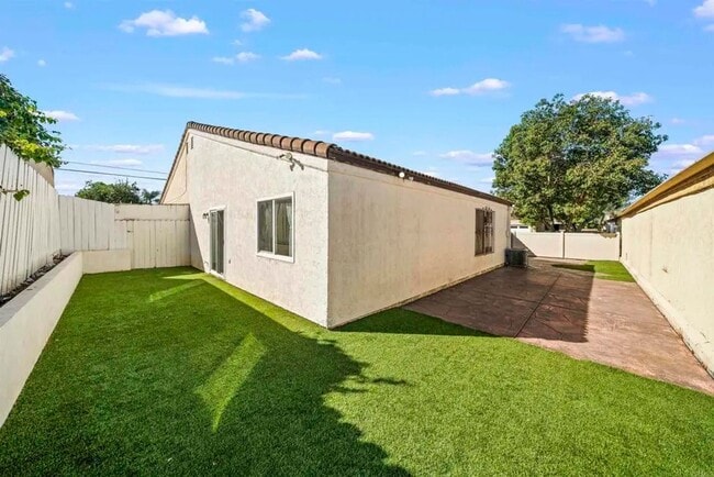 Building Photo - Your Next San Diego Home Is Waiting For You