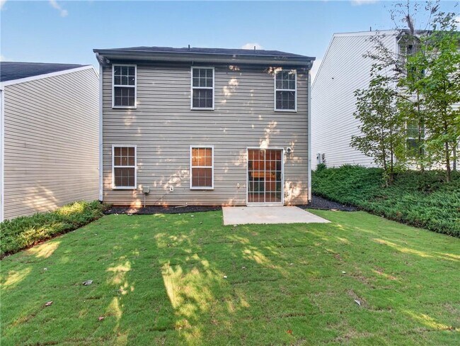 Building Photo - 2820 Mayfair Dr