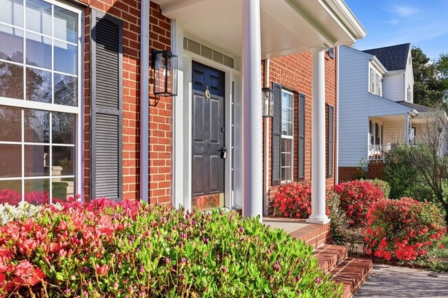 Building Photo - 1600 Old Brook Rd