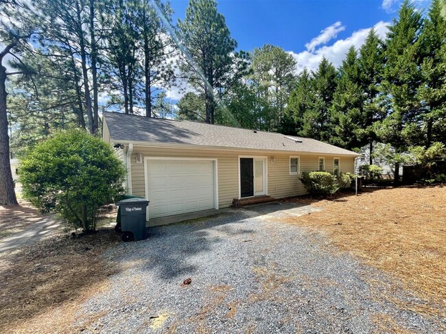 Building Photo - 5 Winchester Rd