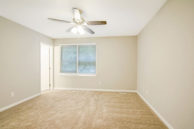 Building Photo - 2908 Buckthorne Ct