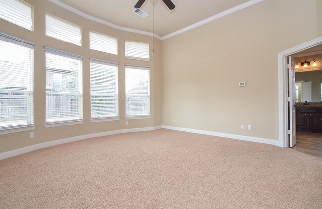 Building Photo - 510 McAllister Ave