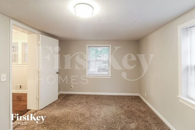 Building Photo - 3158 Convair Ln