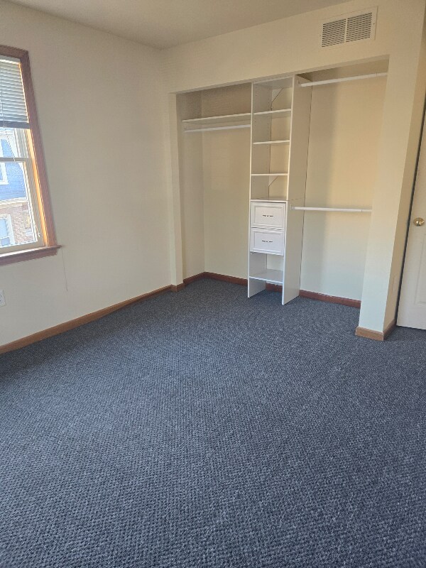 Building Photo - 409 S Pugh St