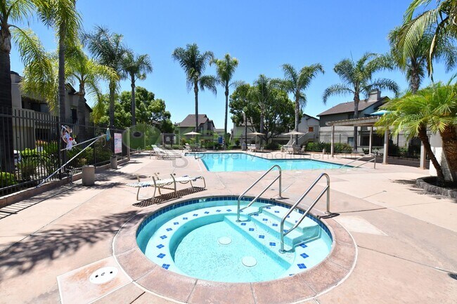 Building Photo - La Mesa | Rancho San Diego | End unit Cond...
