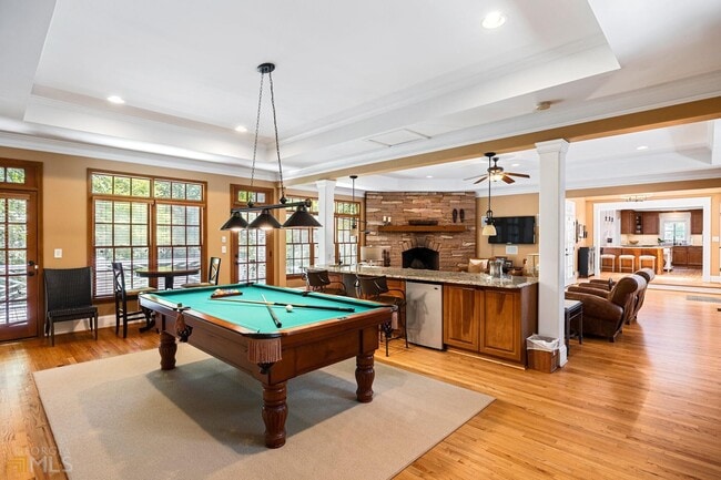 Building Photo - 521 Hollydale Ct NW