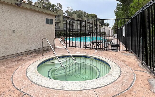 Building Photo - 3 Bedroom Townhome in the Gated College Park Community of San Diego