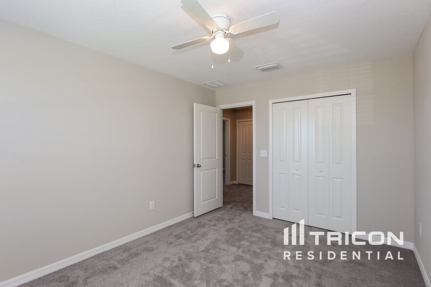Building Photo - 2012 Broad Winged Hawk Dr