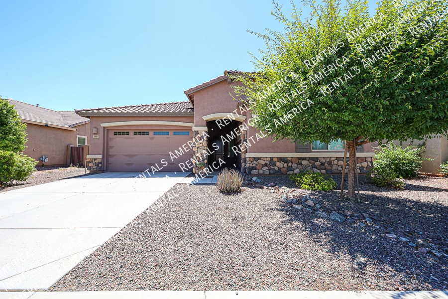 Building Photo - 3865 E Dogwood Pl