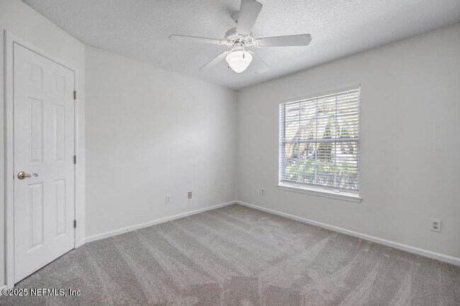 Building Photo - 153 Bear Pen Rd