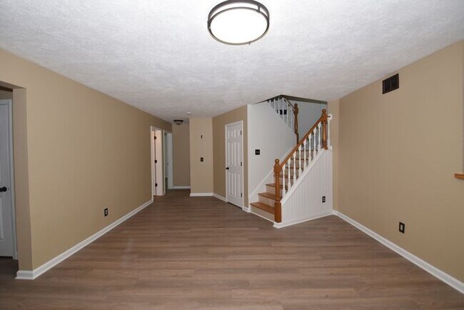 Building Photo - Cross Creek 4 bedroom home