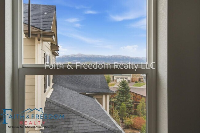 Building Photo - 6844 Passing Sky Dr