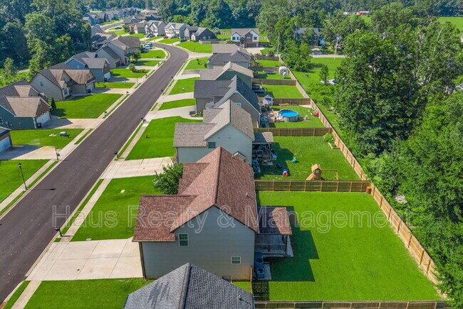 Building Photo - 433 Crestwicke Ct
