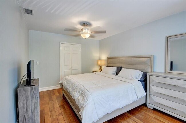 Building Photo - 9316 Ketay Cir
