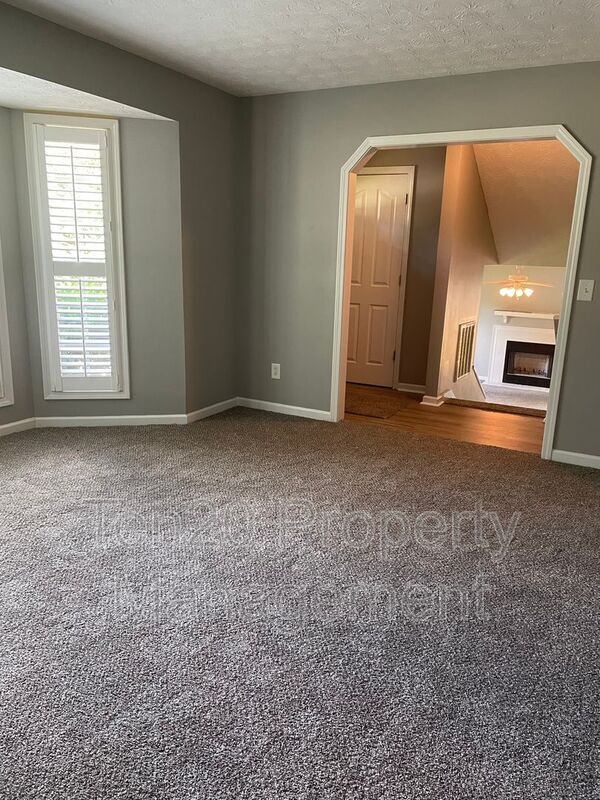 Building Photo - 5015 Hidden Hills Ct