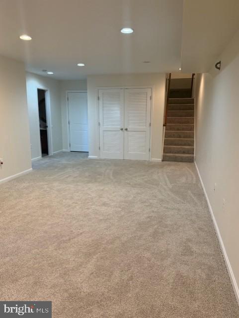 Building Photo - 165 Royal Ct